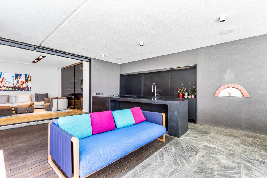 5 Bedroom Property for Sale in Camps Bay Western Cape